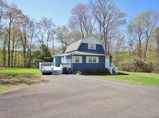 477 N Little Tor Rd, New City, NY 10956