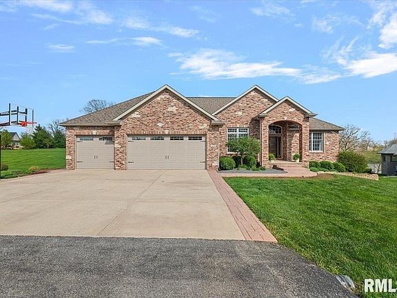 3rd image of 6610 Reagan Dr