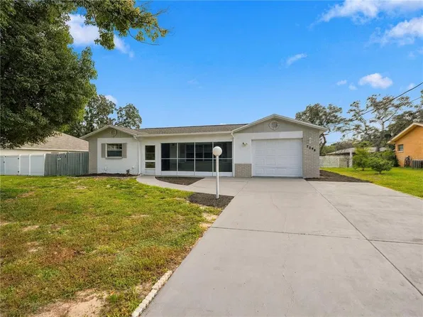 2048 WATERFALL DRIVE, SPRING HILL, FL 34608