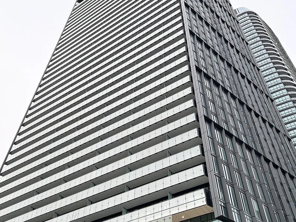575 Bloor St E #1309