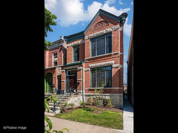 2nd image of 2436 W Superior St