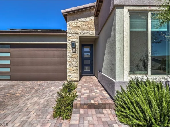 9584 Sard Ln, Las Vegas, NV 89143