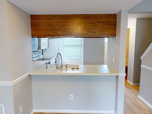 2nd image of 7344 Pebblestone Dr APT C