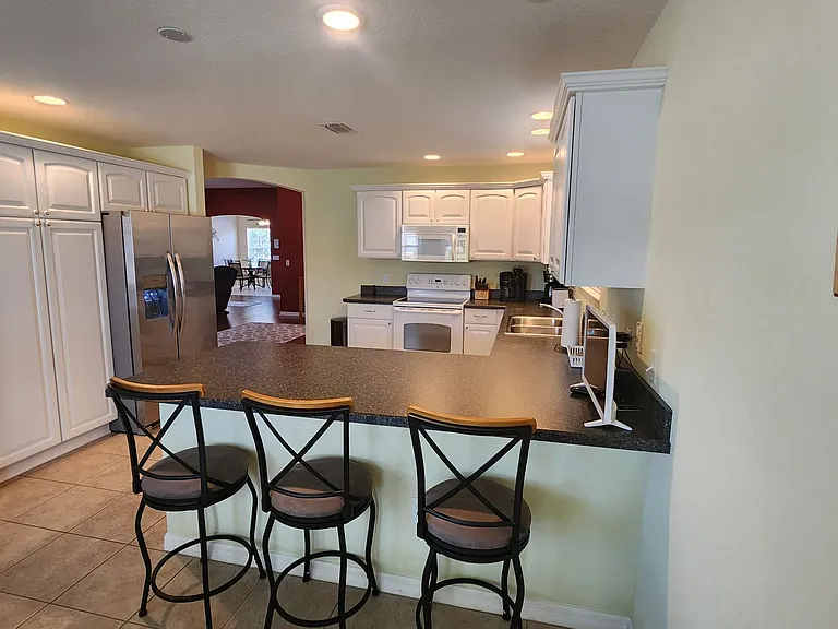 1426 Forest Acres Dr — Photo 9