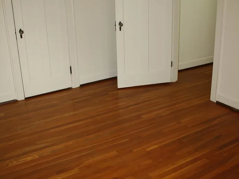1316 Morten St #104 — Photo 6