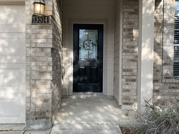 13514 Riverbank Pass