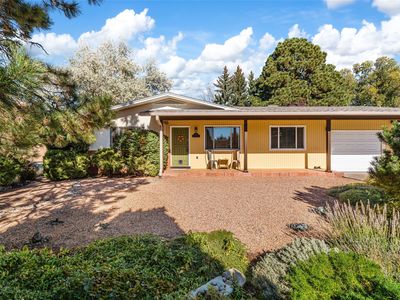 2725 Camino Chueco, Santa Fe, NM, 87505