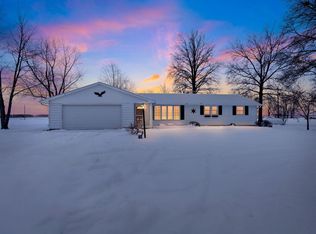 20728 Old 24th, Woodburn, IN 46797