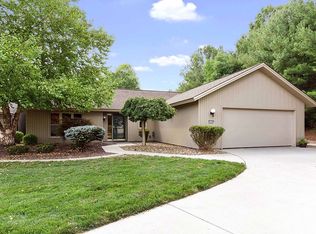 33142 Sandpiper Ct, North Ridgeville, OH 44039
