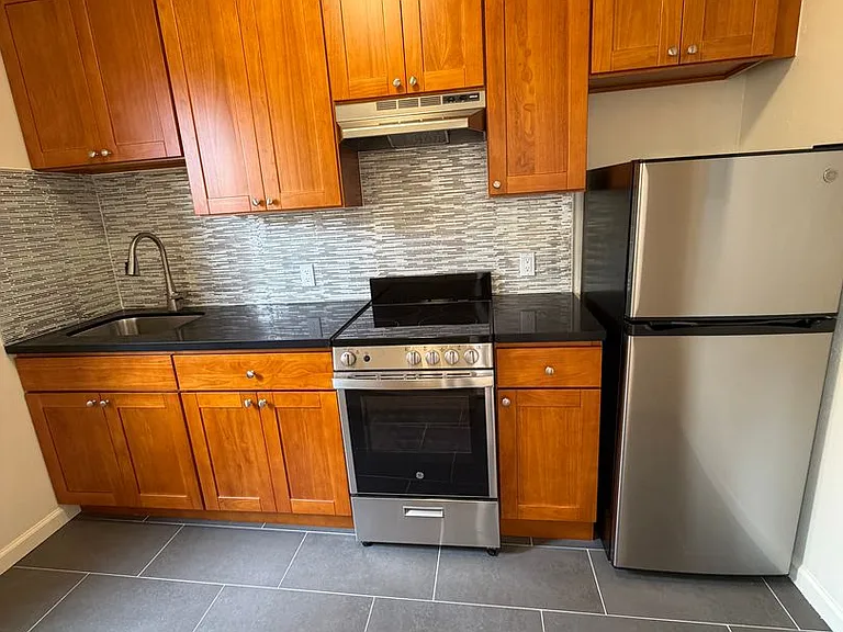 524 Guerrero Street (524r) — Photo 6