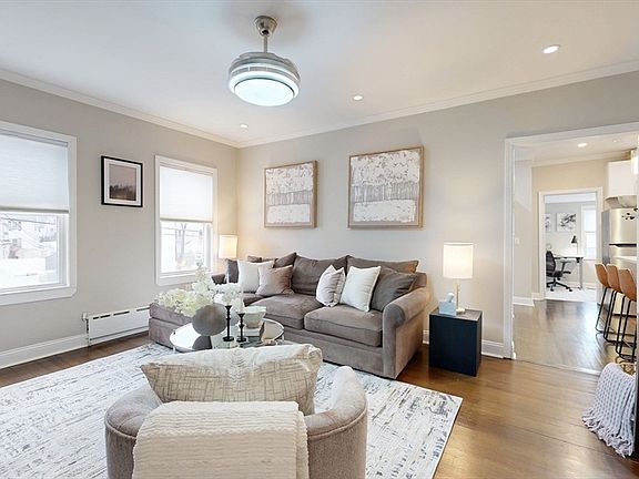 3rd image of 69 Forest St APT 2