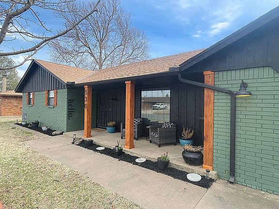 4th image of 530 Sunset Dr