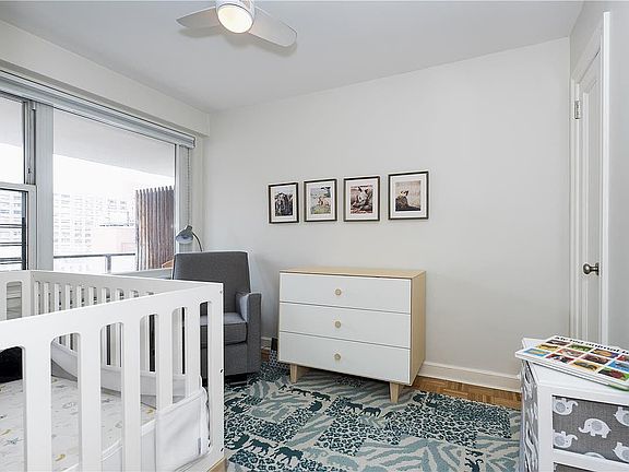 5th image of 400 E 77th St APT 10A