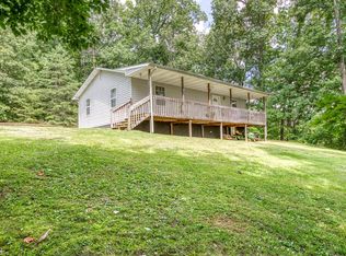20407 Addison Dr, Damascus, VA 24236
