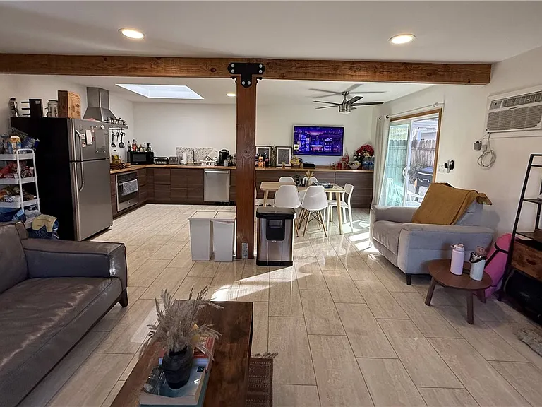 7672 Amazon Dr #1 — Photo 1