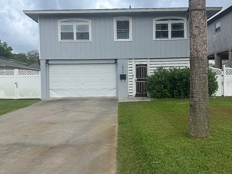 1834 Shore Acres Blvd NE — Photo 18
