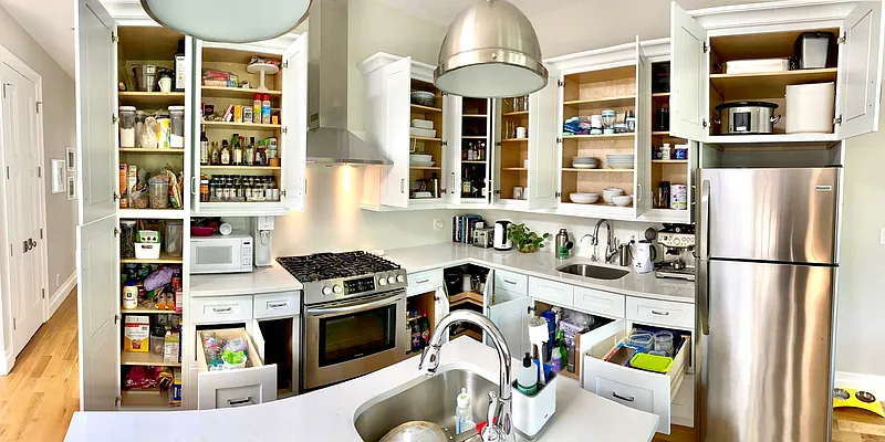 Rented by Lang Realty LLC | media 7