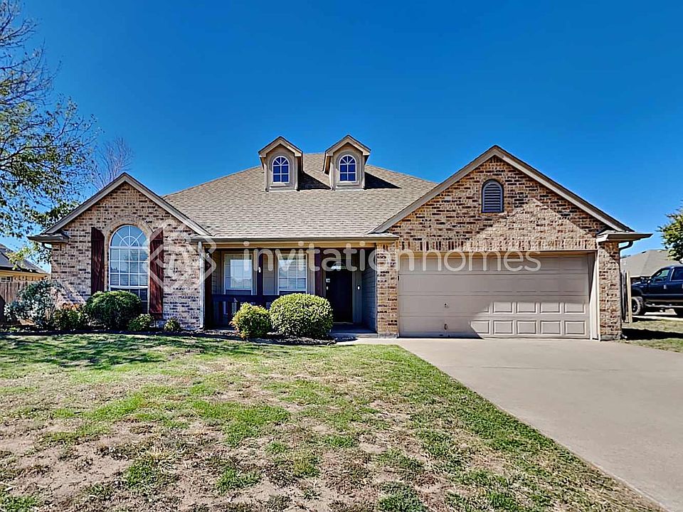 1st image of 509 Taos Ct W