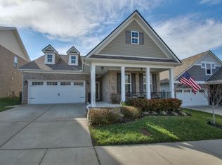 1992 Stonewater Dr, Hermitage, TN 37076