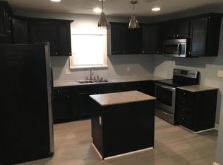 1521 N 2nd St, Saint Joseph, MO 64505