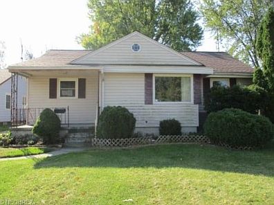 1st image of 1713 W 12th St