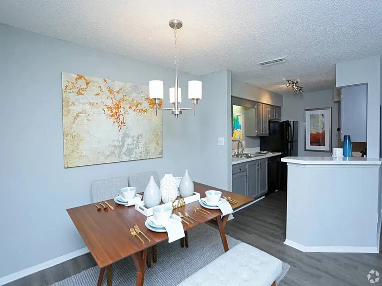 Colony Woods — Photo 23