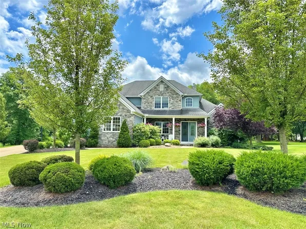 6360 Mackenzie Dr, Independence, OH 44131