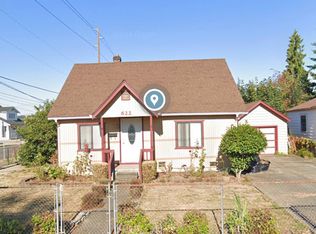 622 4th St SW, Puyallup, WA 98371