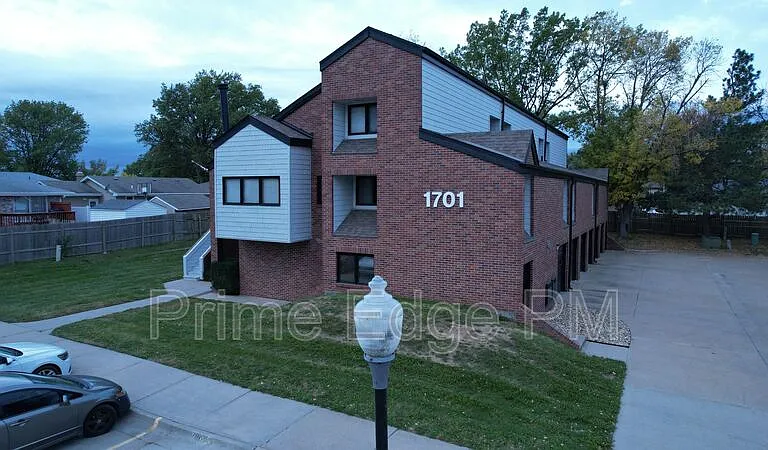 1701 Ridgehaven Ct #5 — Photo 21