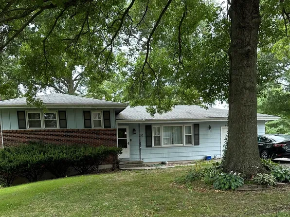 110 S Maple St, Sweet Springs, MO 65351