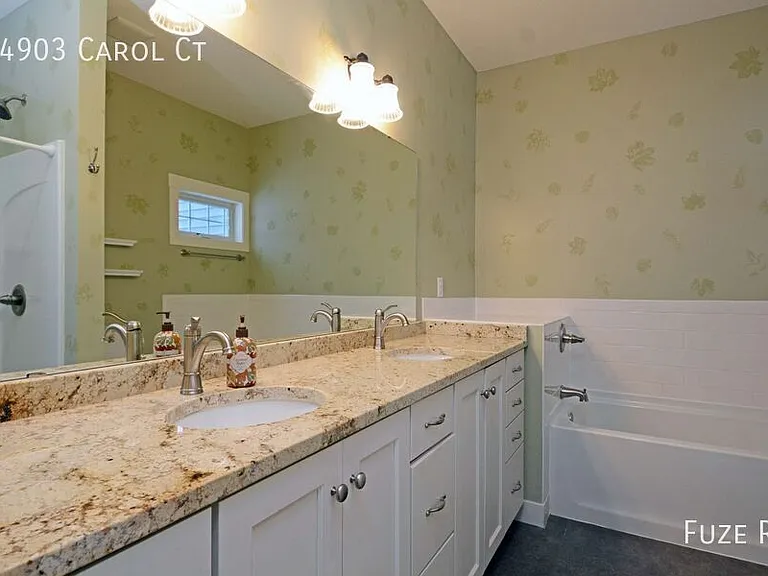 14903 Carol Ct — Photo 11