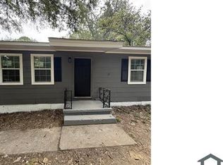 3162 Woodside Dr, Jackson, MS 39212