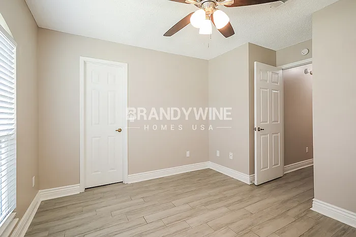 3555 Barbizon Ct — Photo 13