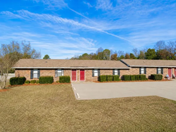 503 Lake Avenue, 503 Lake Ave #A, Spring Lake, NC 28390