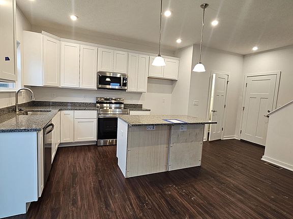 5th image of 8565 Noelle Dr