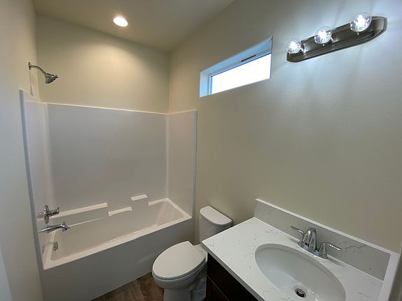 5th image of 3113 W 7th Ave #C130