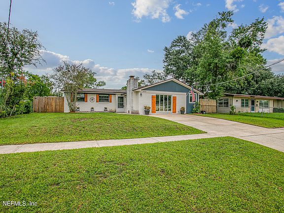 5th image of 10929 INDIES Drive S