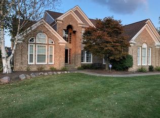 2695 Myrick Ln, Twinsburg, OH 44087