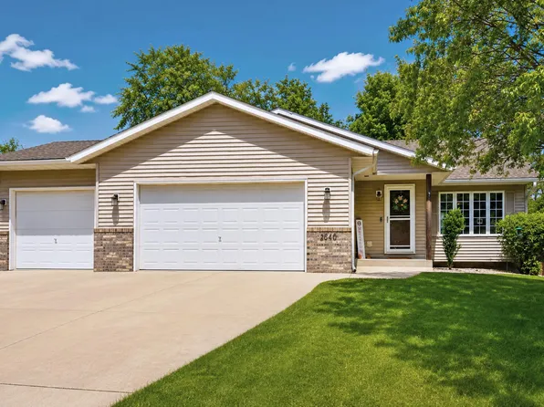 2040 Greenwood Dr NE, Owatonna, MN 55060