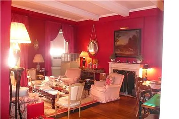 Sold by Akam Sales and Brokerage | media 2