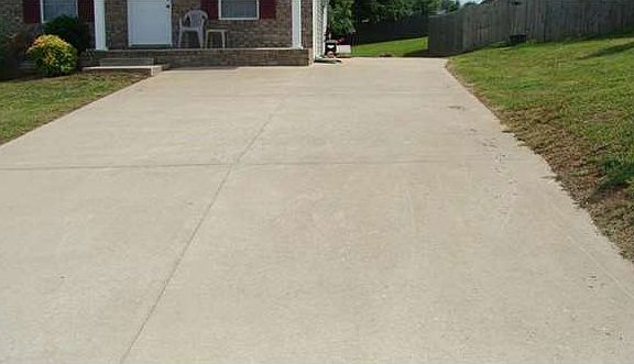 2nd image of 974 Russet Dr