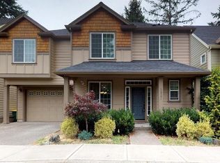 16821 SW Wright St, Beaverton, OR 97007