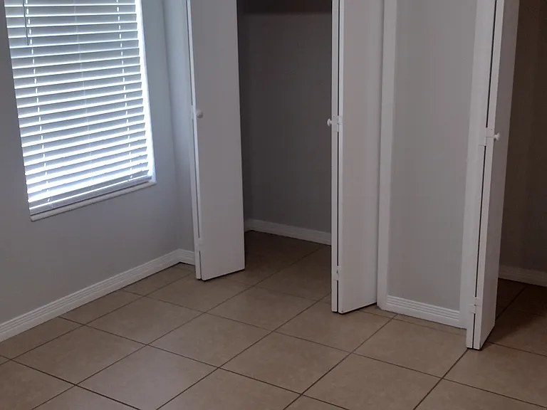 2844 Villa Woods Cir — Photo 14
