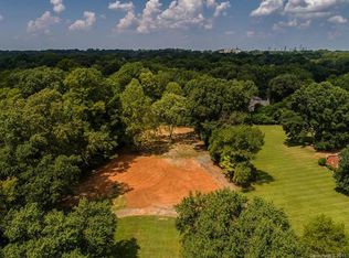 1432 Meadowood Ln, Charlotte, NC 28211