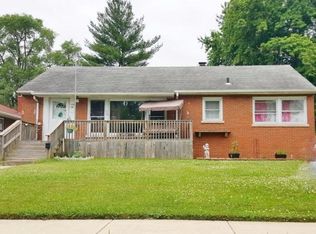 7428 Woodmar Ave, Hammond, IN 46323