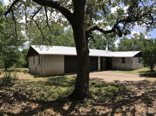 146 Applewood Dr, Cedar Creek, TX 78612