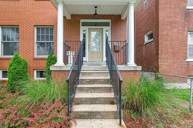 Building Photo - 5788 McPherson Ave