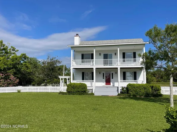 156 Brown Street, Marshallberg, NC 28553