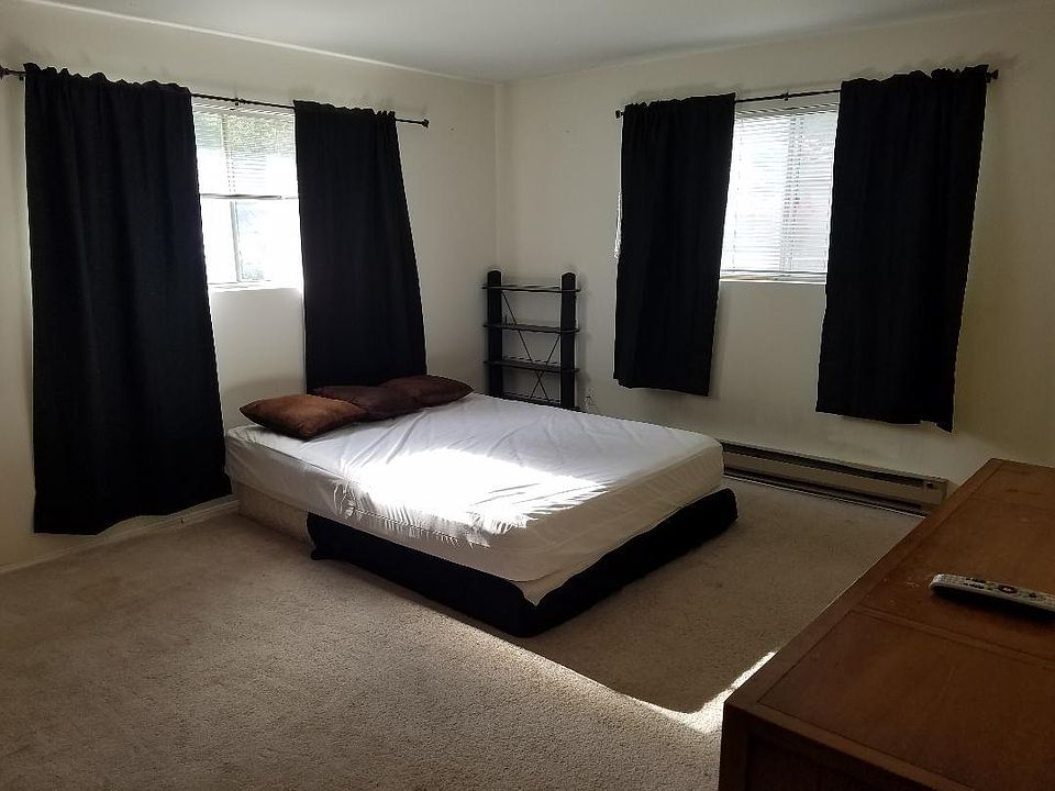 2nd image of 12266 155th Ave SE