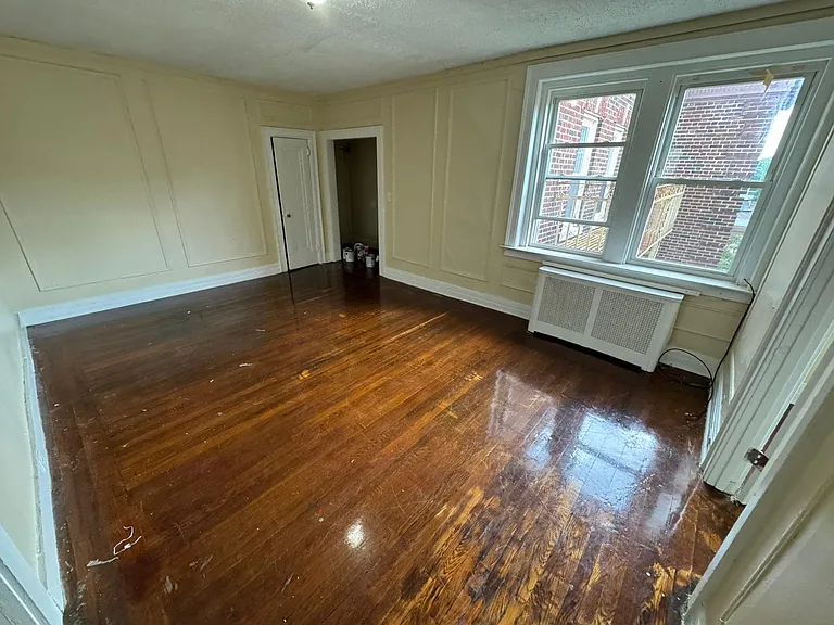 56 Norton St #302A — Photo 5